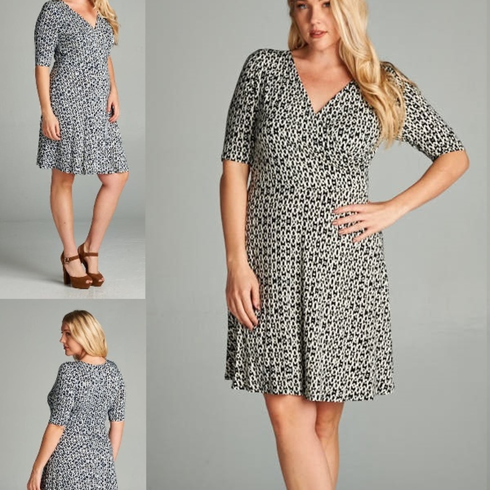Plus Size - V-Neck Knit Dress - Navy - Picture 1 of 1